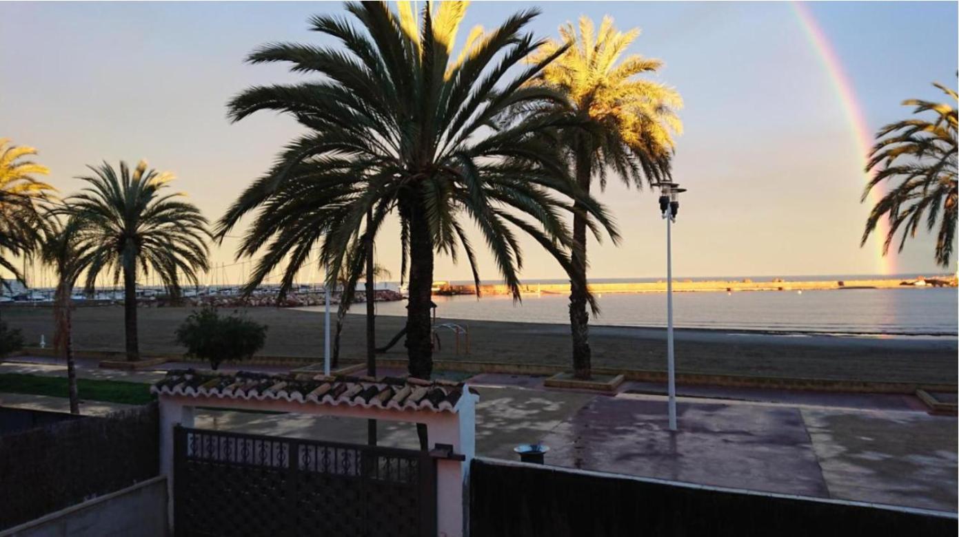 Beachfront Vila Valencia Luaran gambar