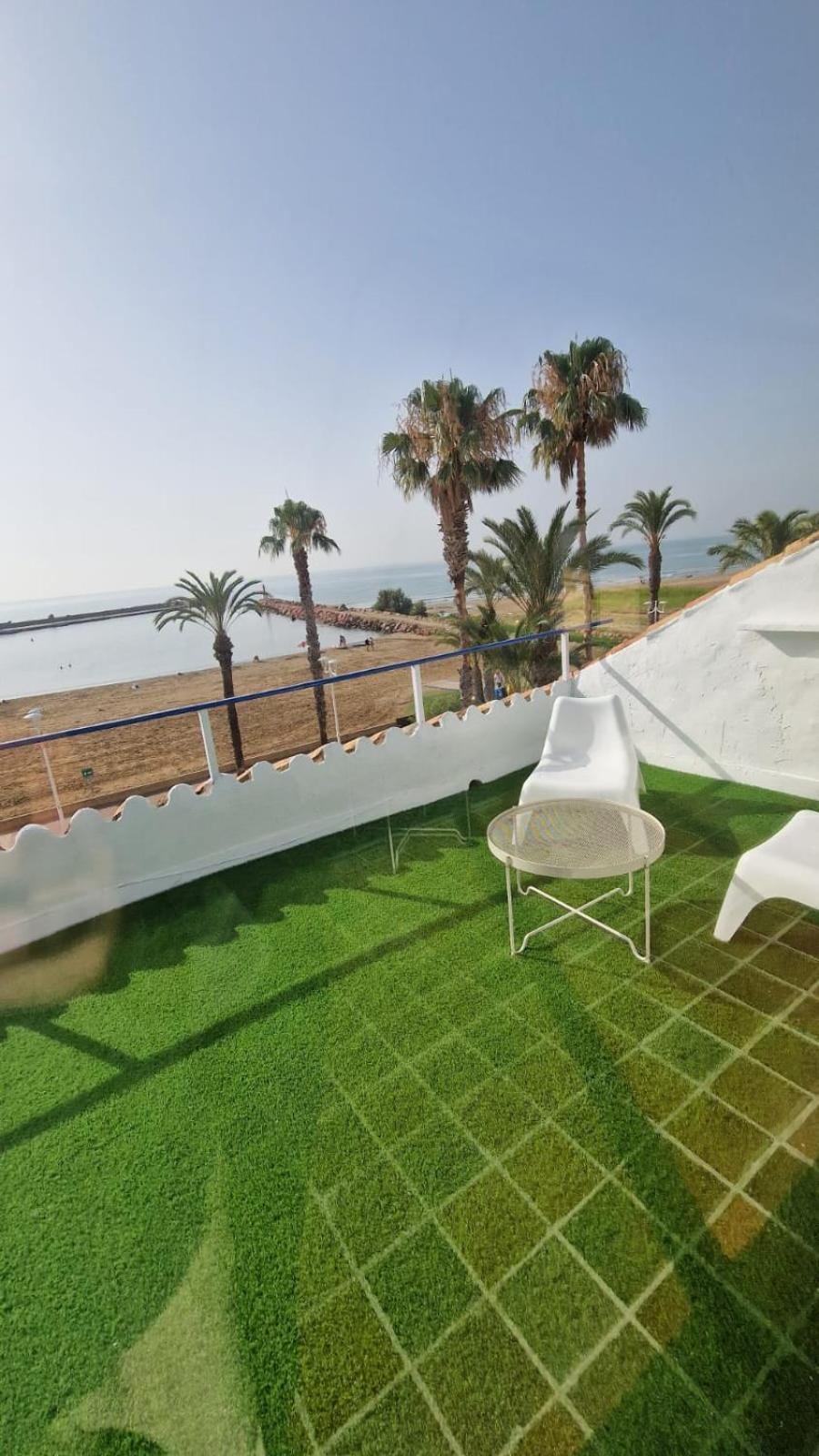 Beachfront Vila Valencia Luaran gambar