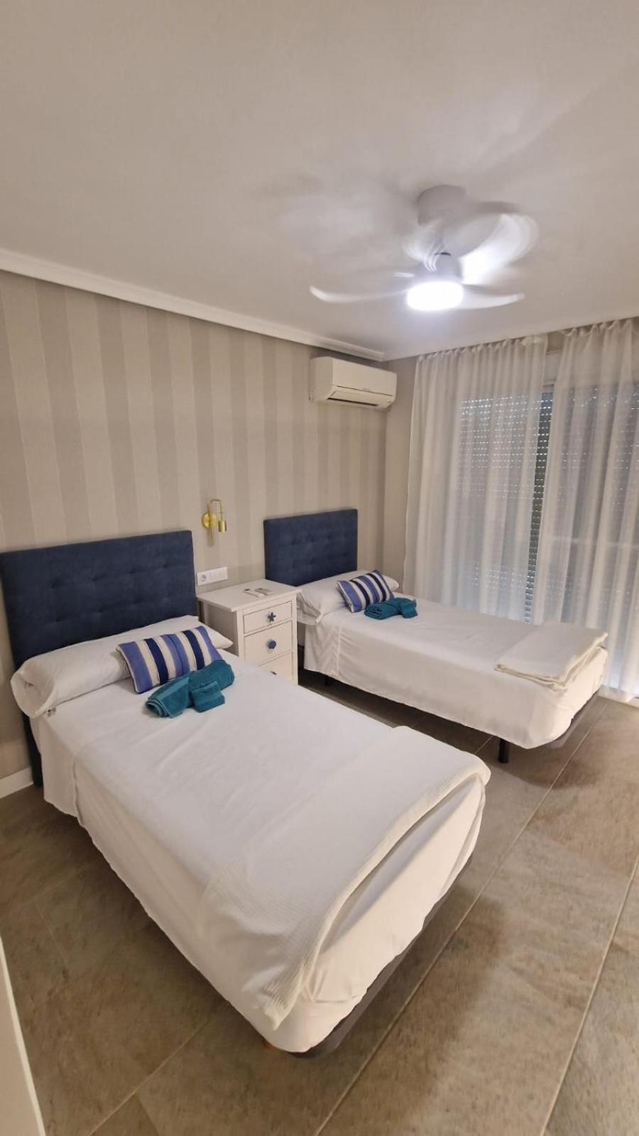 Beachfront Vila Valencia Luaran gambar