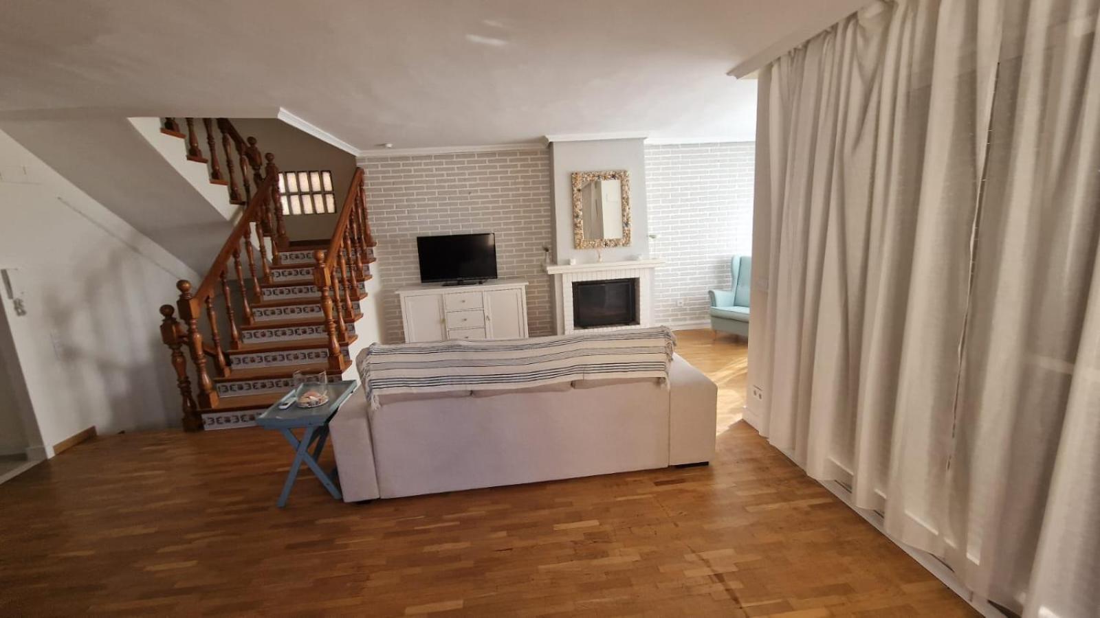 Beachfront Vila Valencia Luaran gambar